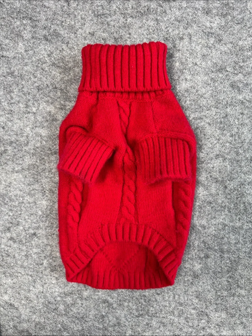 Red Cable Knit Dog Sweater Size Small 7-12 lbs Turtleneck Pet Sweater
